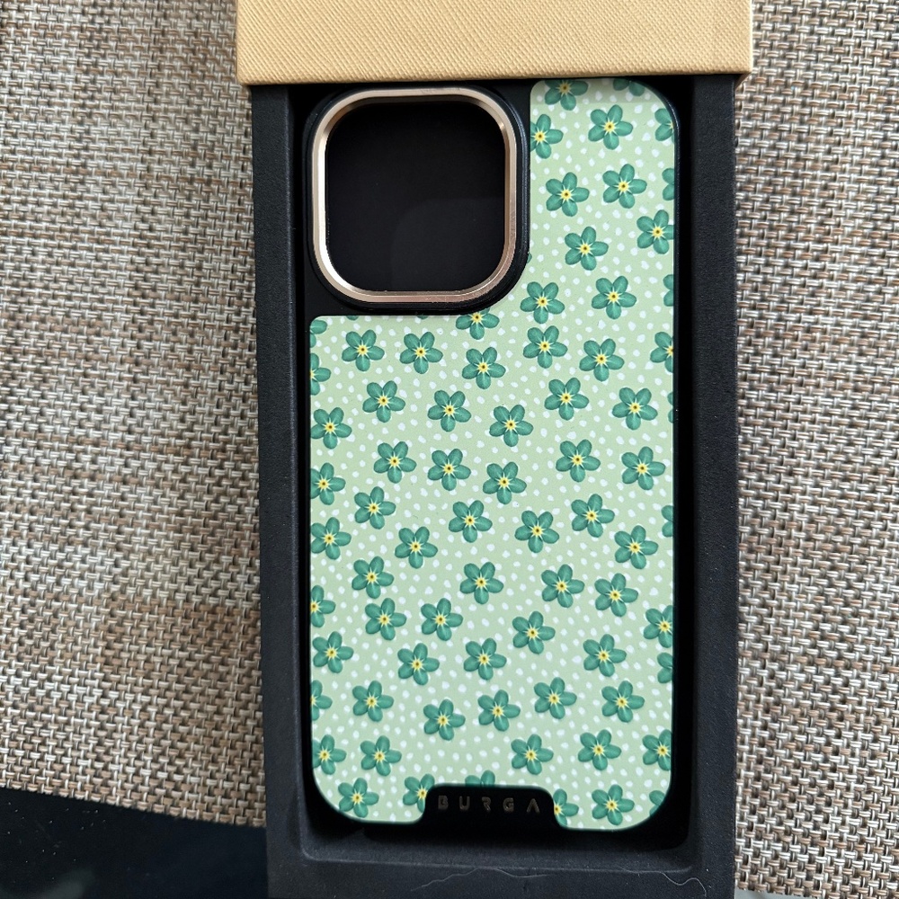 Burga iPhone 14 Pro Max case